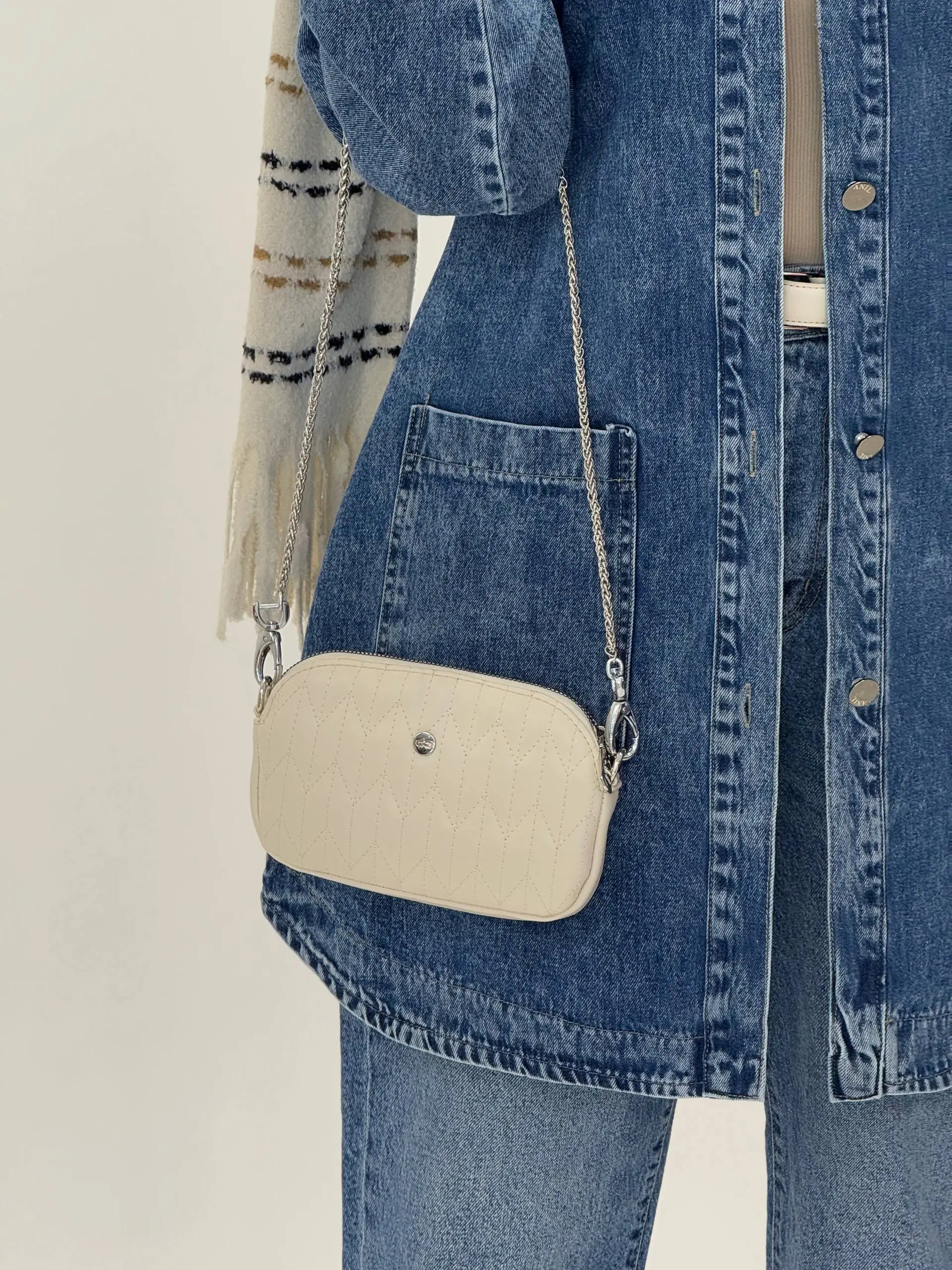 3638-شکت جین کلارا